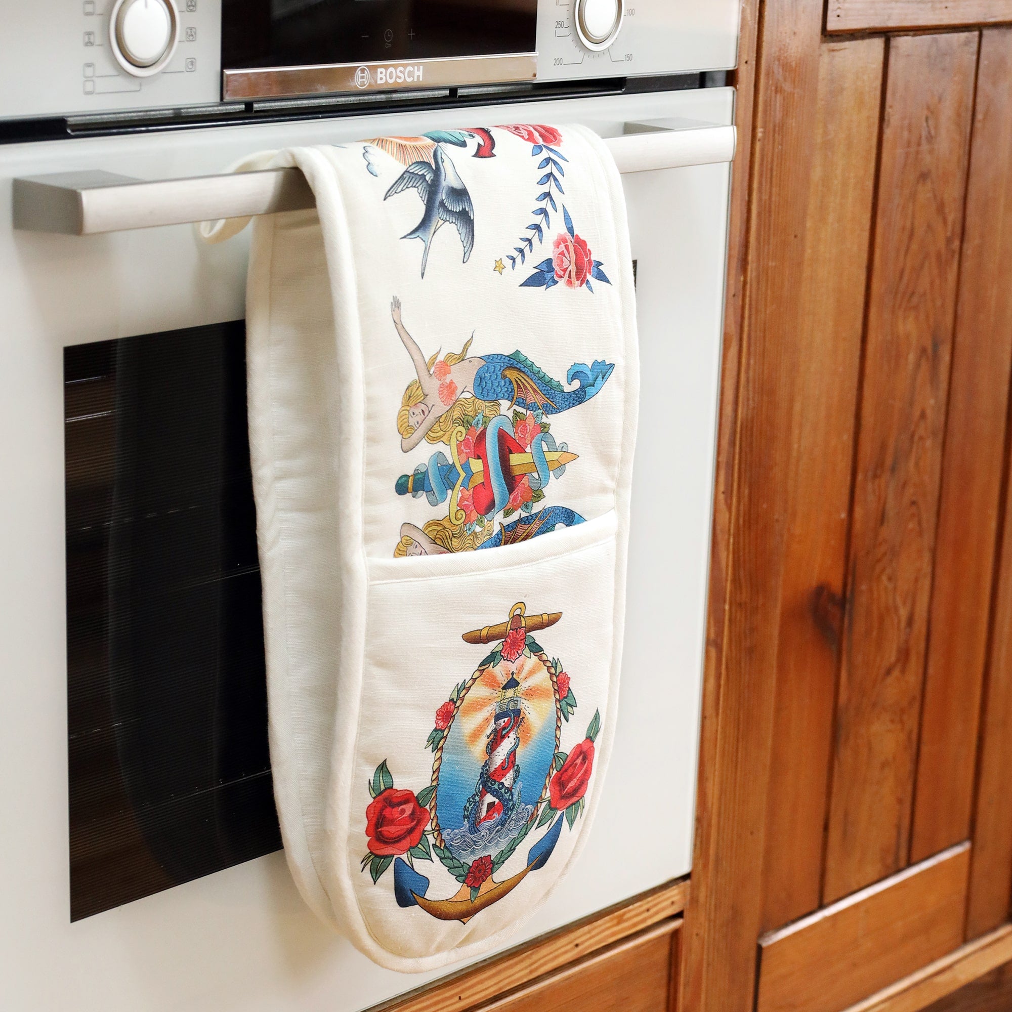 The Sailor's Story Oven Gloves