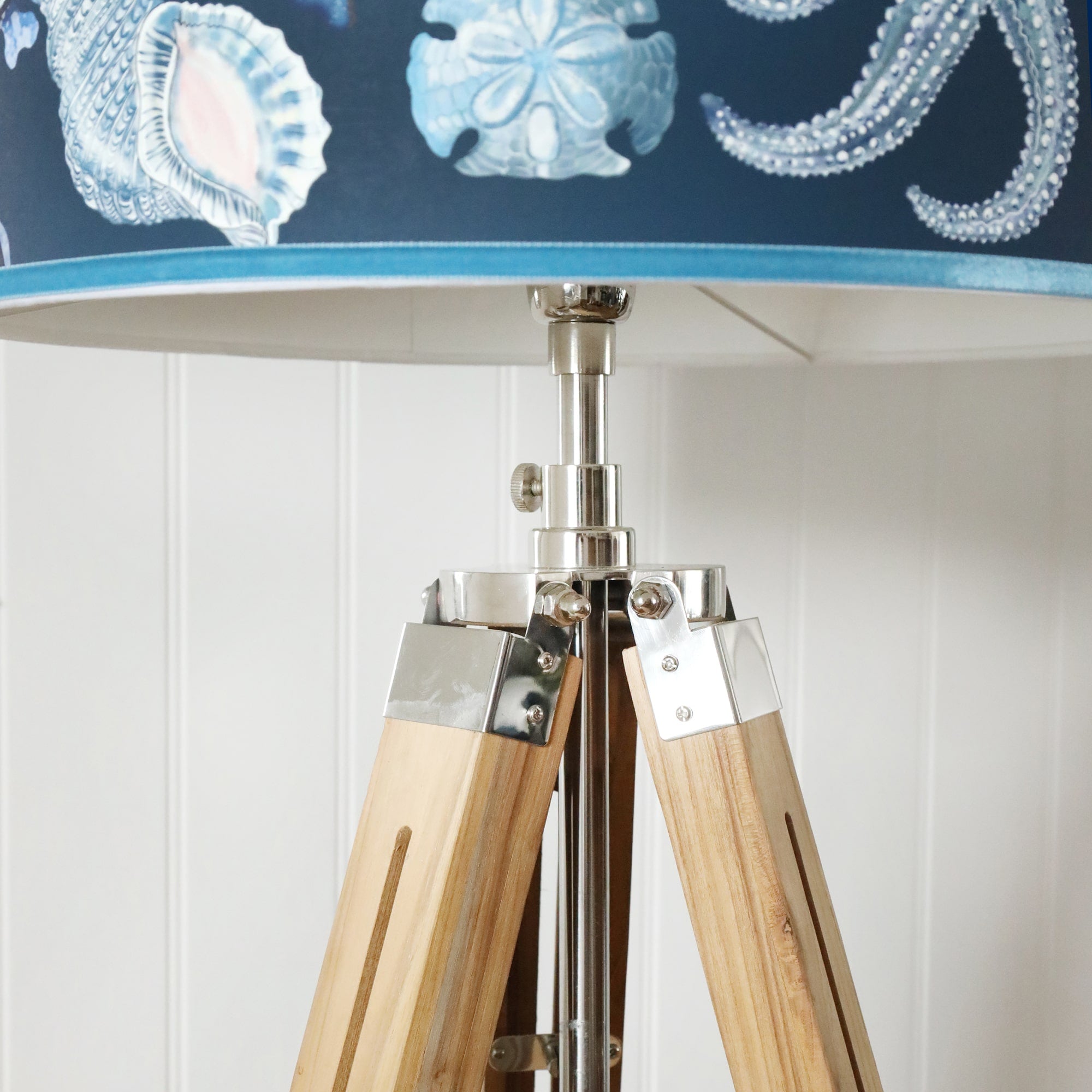 Close up of the Rockpool lampshade attached to the tripod fitting.