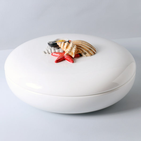 Large Ceramic Seashell Serving Bowl With Lid in White